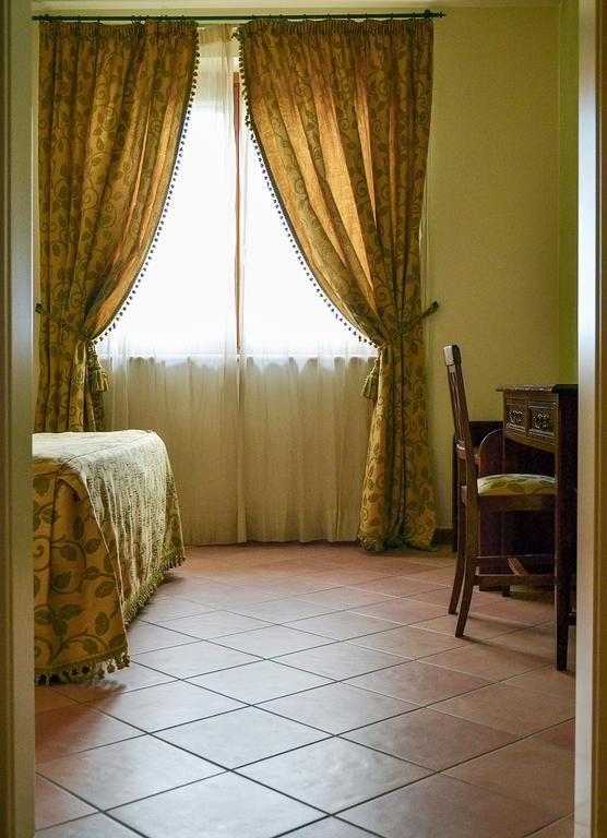 Hotel Villa Luigi Villa Rosa Di Martinsicuro Camera foto