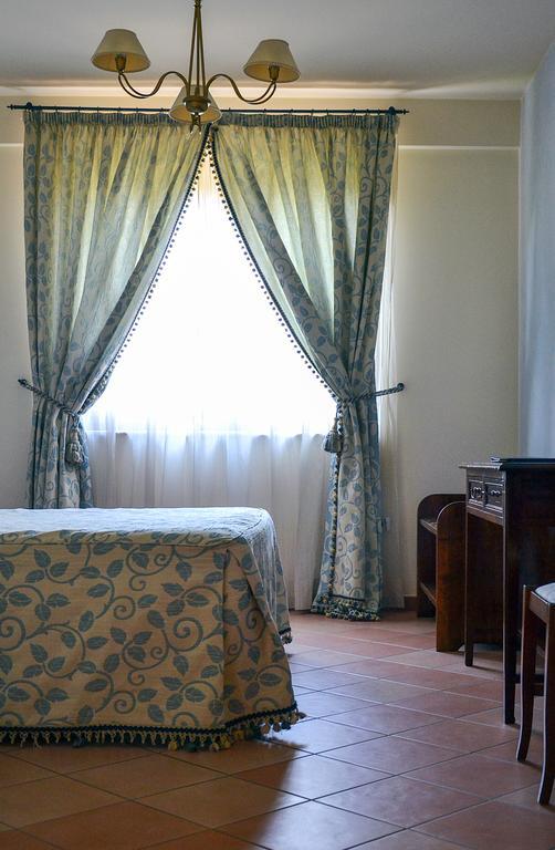 Hotel Villa Luigi Villa Rosa Di Martinsicuro Camera foto