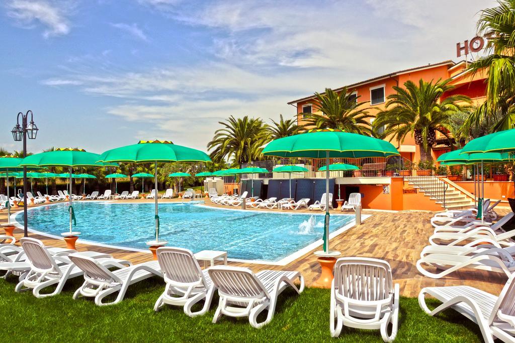 Hotel Villa Luigi Villa Rosa Di Martinsicuro Esterno foto