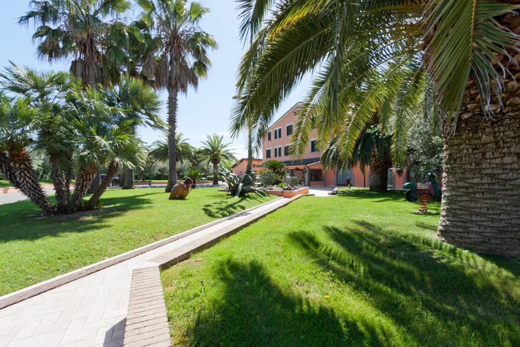 Hotel Villa Luigi Villa Rosa Di Martinsicuro Esterno foto
