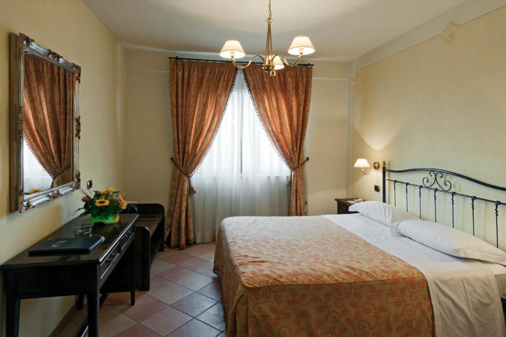 Hotel Villa Luigi Villa Rosa Di Martinsicuro Camera foto