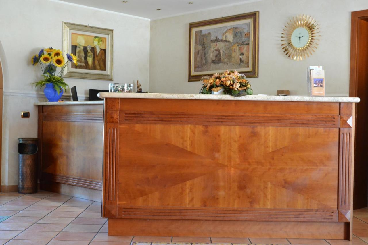 Hotel Villa Luigi Villa Rosa Di Martinsicuro Esterno foto